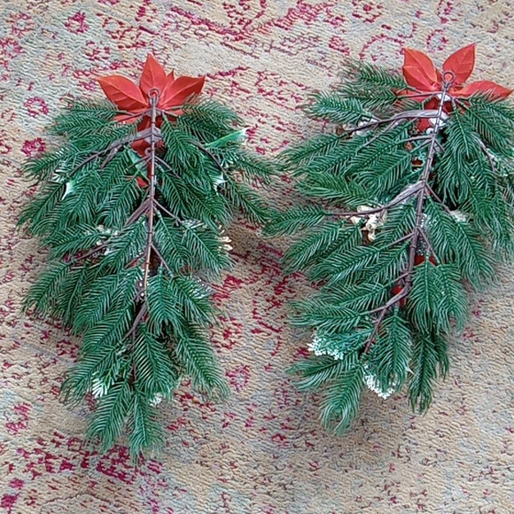 Matching 18" vintage christmas hangings - Picture 6 of 6